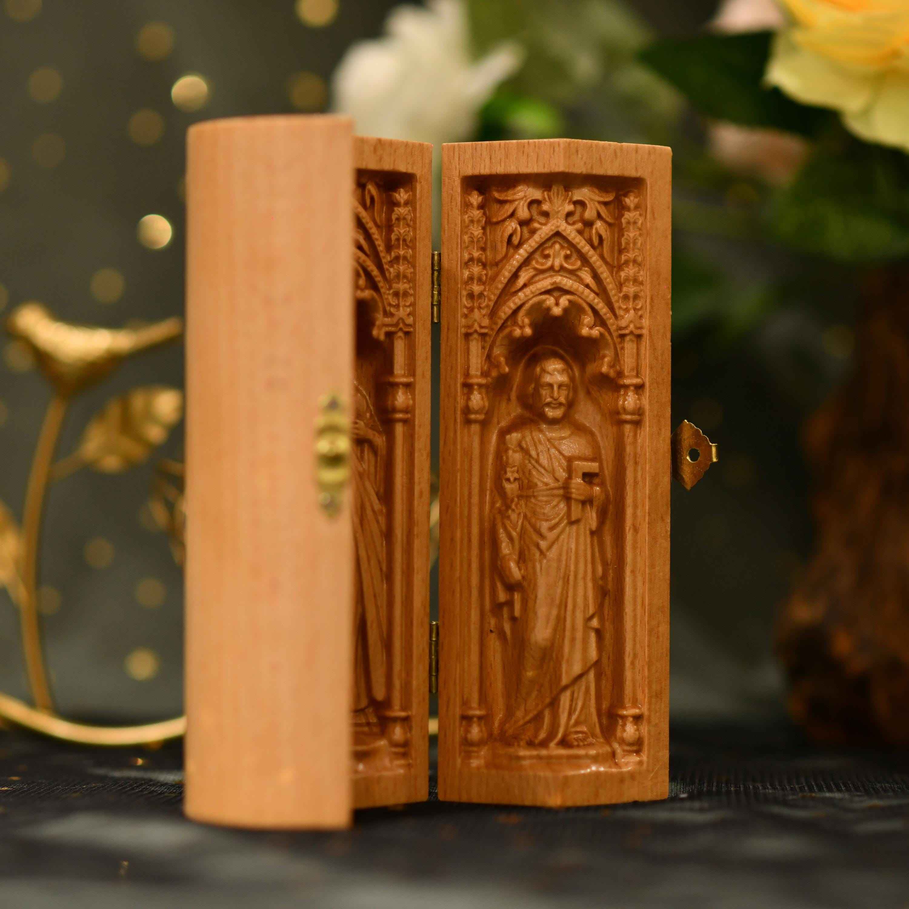 Holy Family Catholic Triptych of the Virgin Mary Jesus Christ St Joseph Portable Altar Catholic Home Decor Wood Handicrafts Religious Gifts